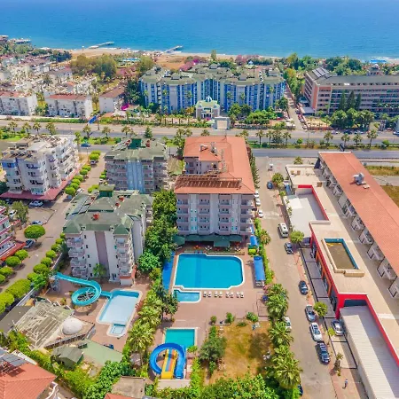 Grand Bahama Beach 3* Konaklı